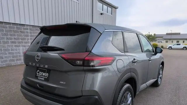 2023 Nissan Rogue S