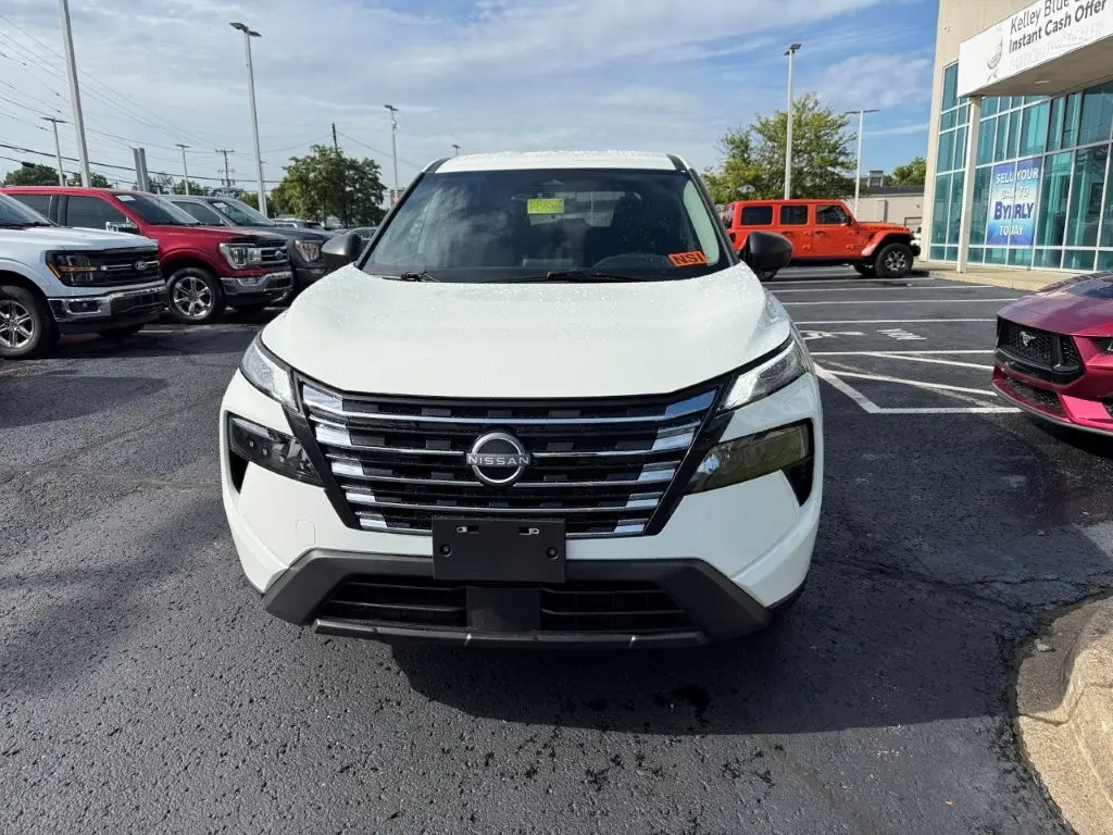 2025 Nissan Rogue - $23,996