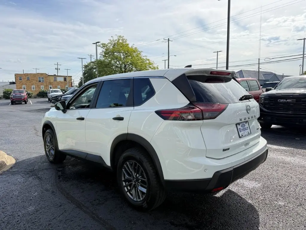 2025 Nissan Rogue - $23,996
