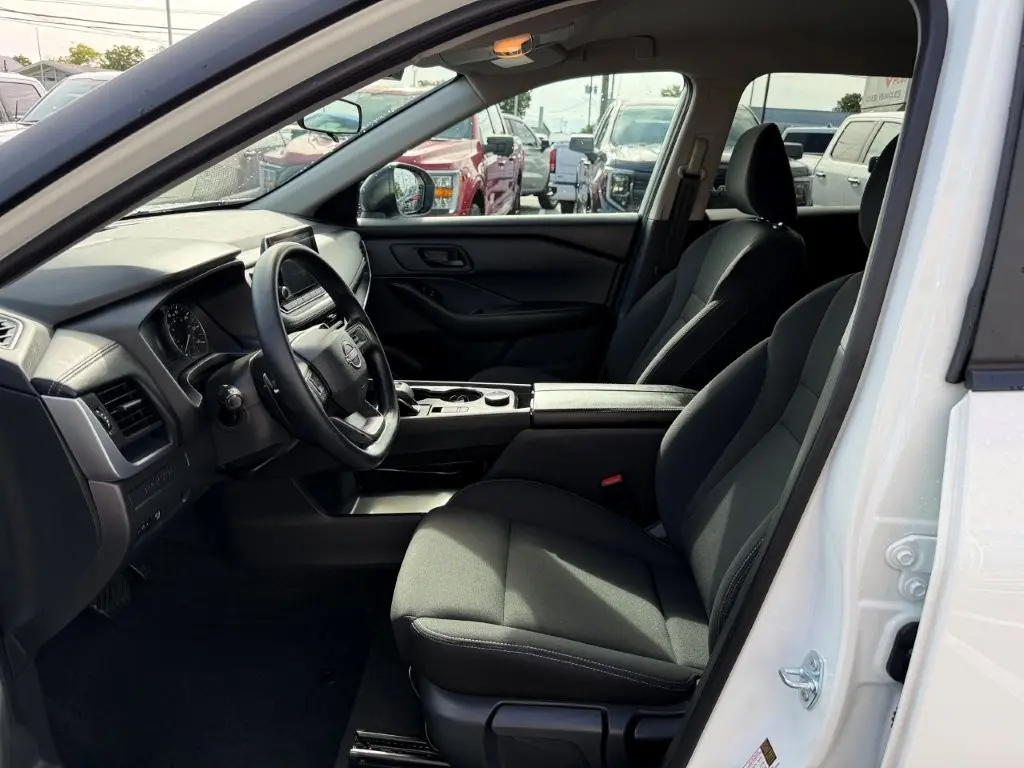 2025 Nissan Rogue - $23,996