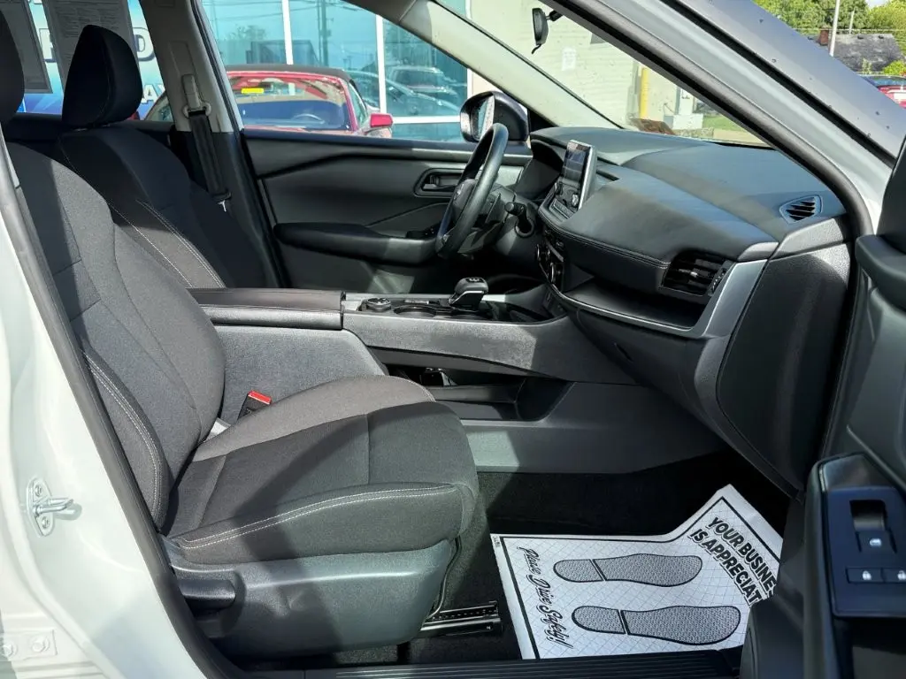2025 Nissan Rogue - $23,996