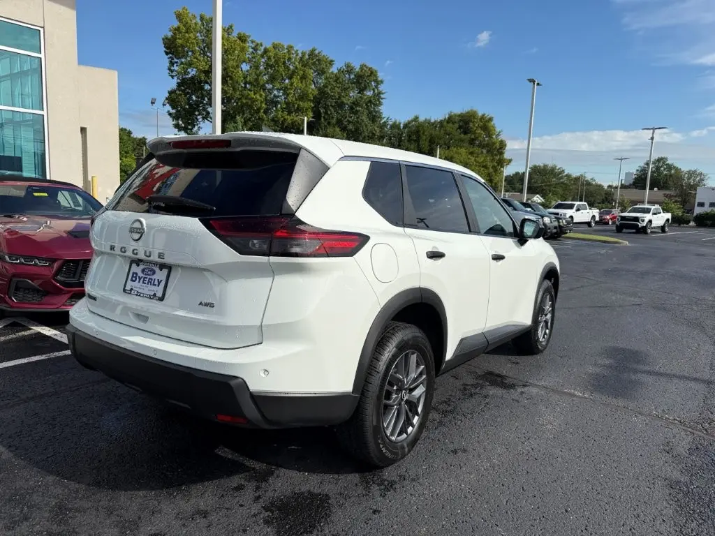 2025 Nissan Rogue - $23,996