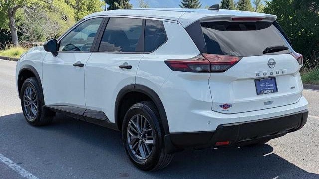 2025 Nissan Rogue S