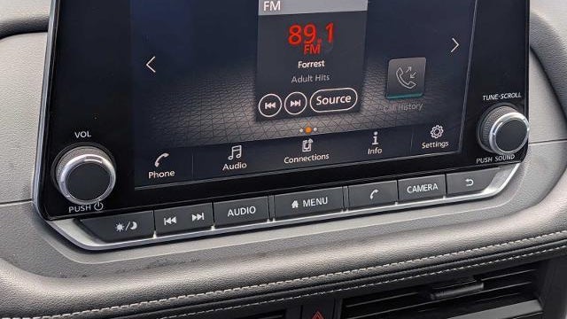 2025 Nissan Rogue S