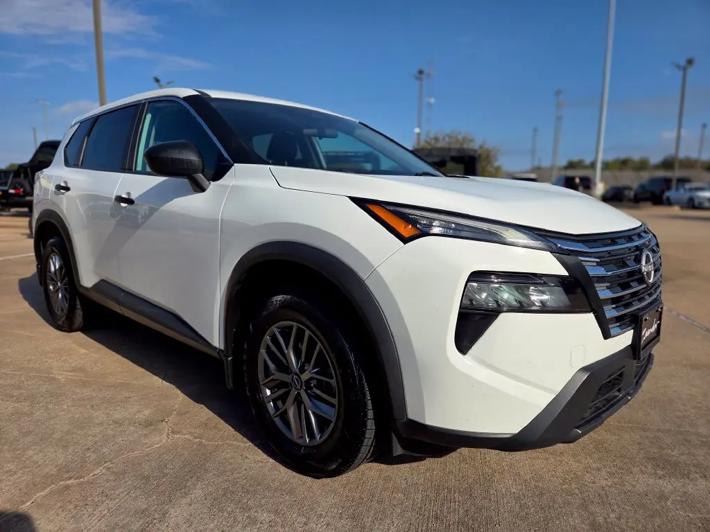 2024 Nissan Rogue - $17,707