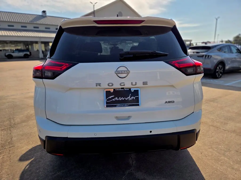 2024 Nissan Rogue - $17,707