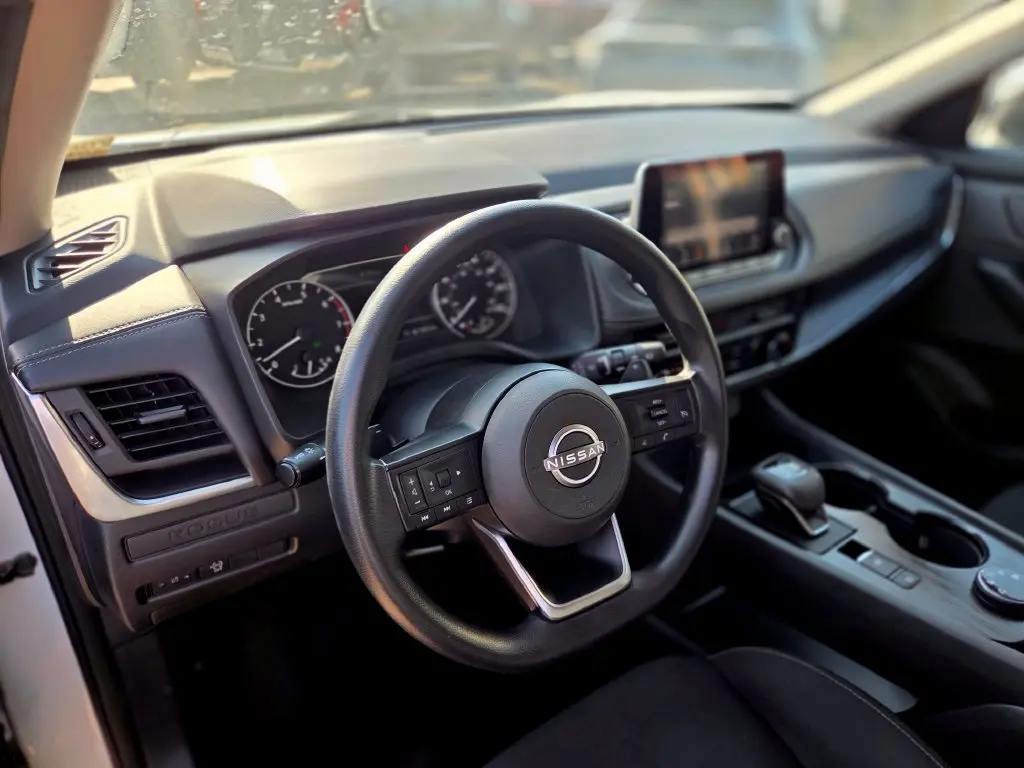 2024 Nissan Rogue - $17,707