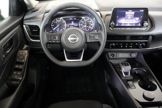 2024 Nissan Rogue - $18,400