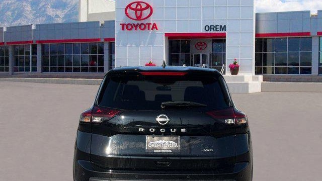 2024 Nissan Rogue S