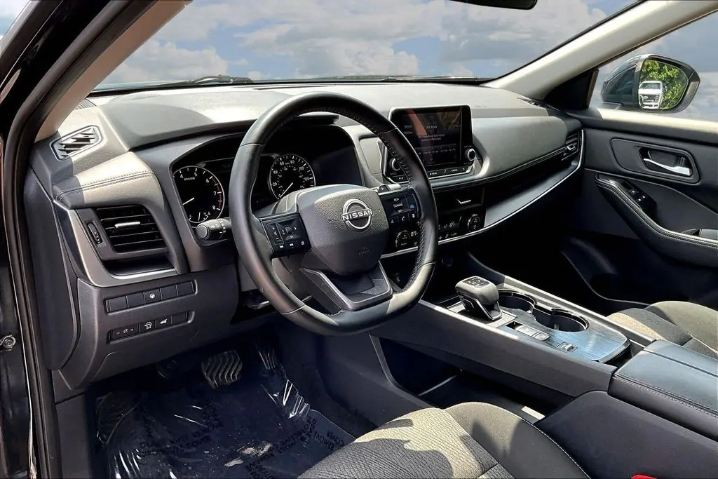 2025 Nissan Rogue - $23,300