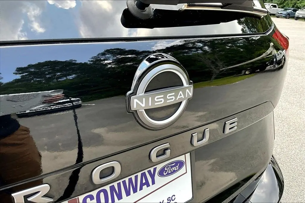 2025 Nissan Rogue - $23,300