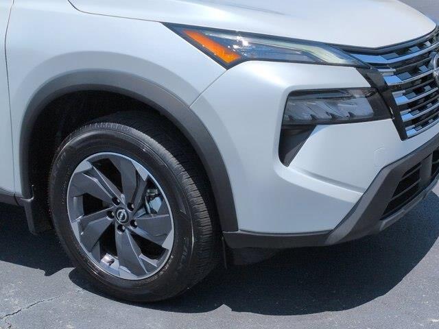 2026 Nissan Rogue - $25,500