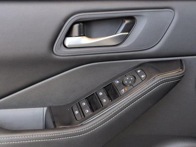 2026 Nissan Rogue - $25,500