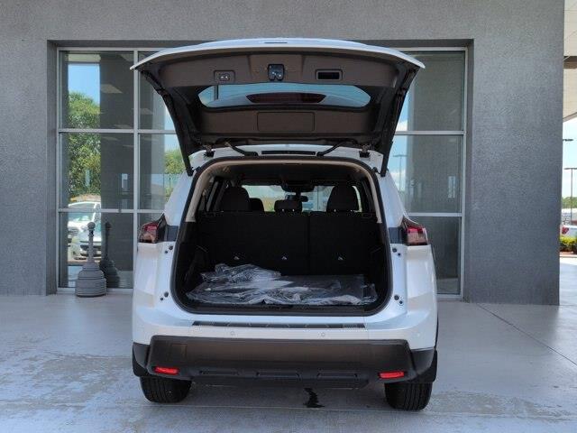 2026 Nissan Rogue - $25,500