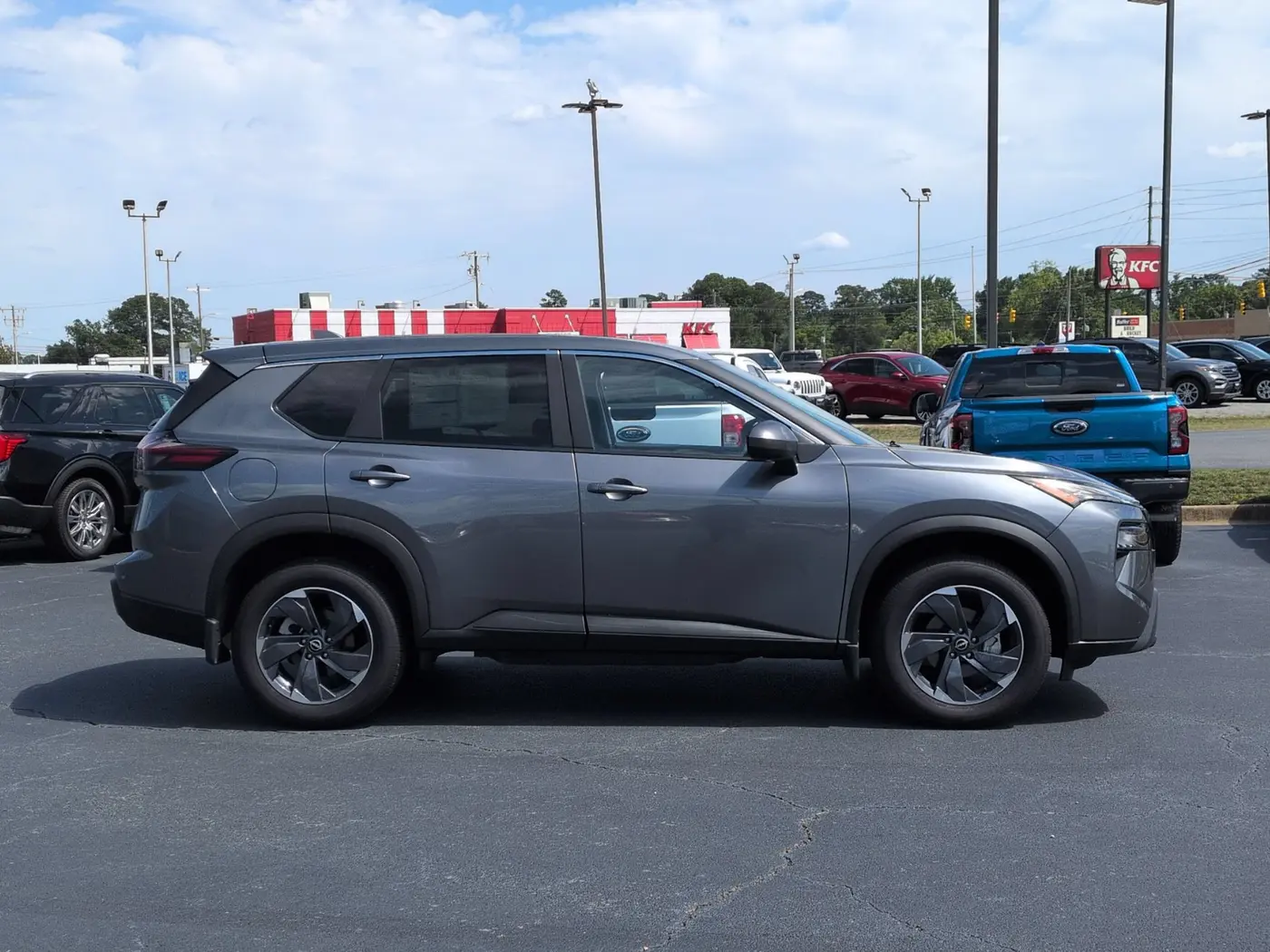 2026 Nissan Rogue - $27,689