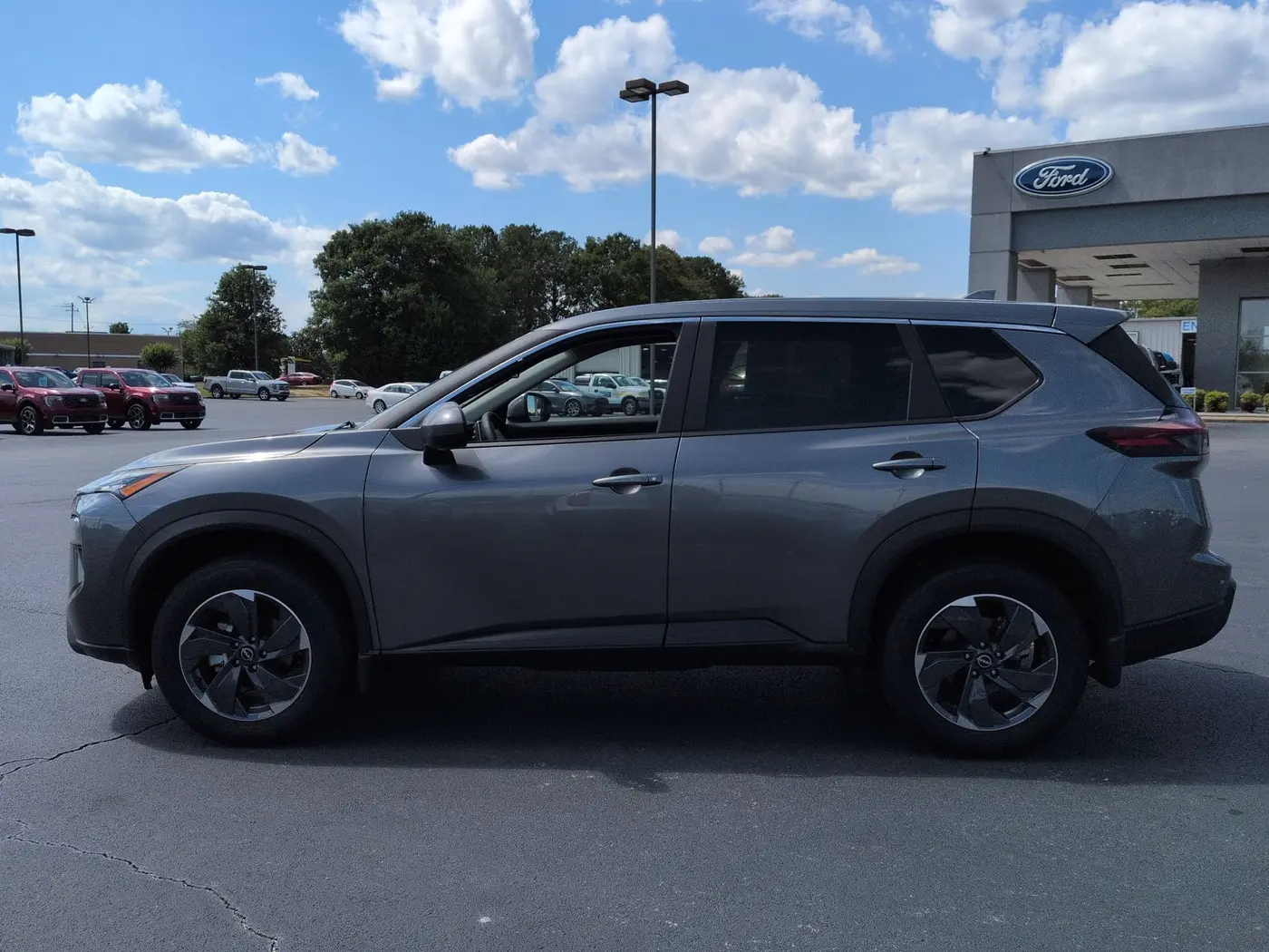 2026 Nissan Rogue - $27,689