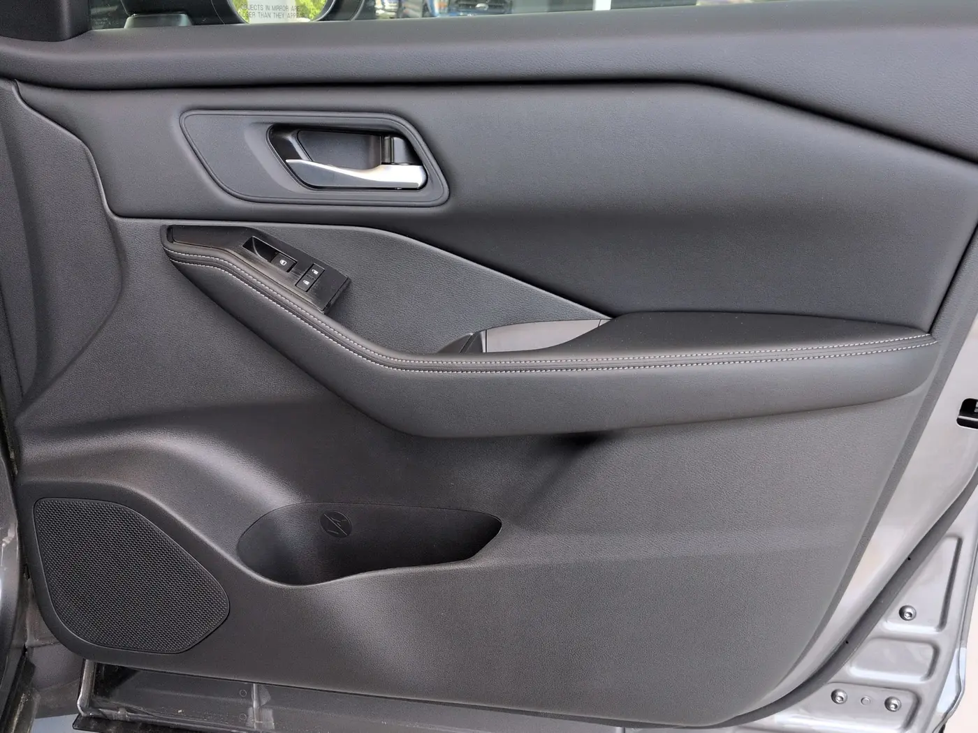 2026 Nissan Rogue - $27,689