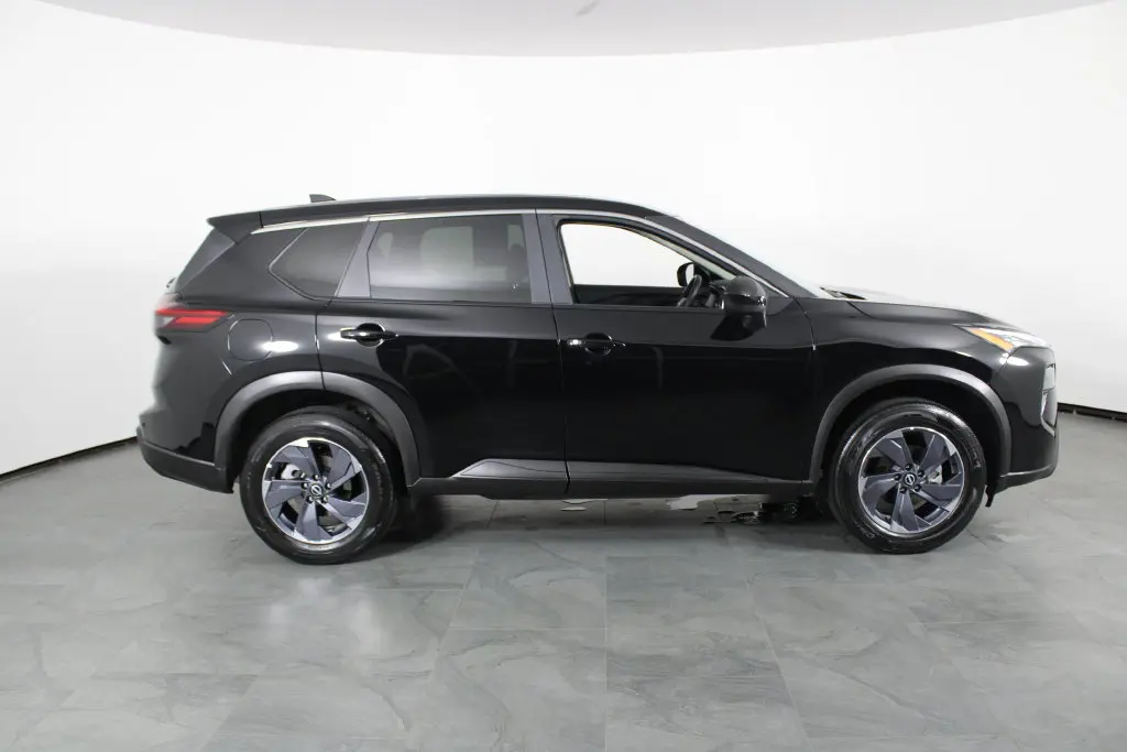2026 Nissan Rogue - $21,813