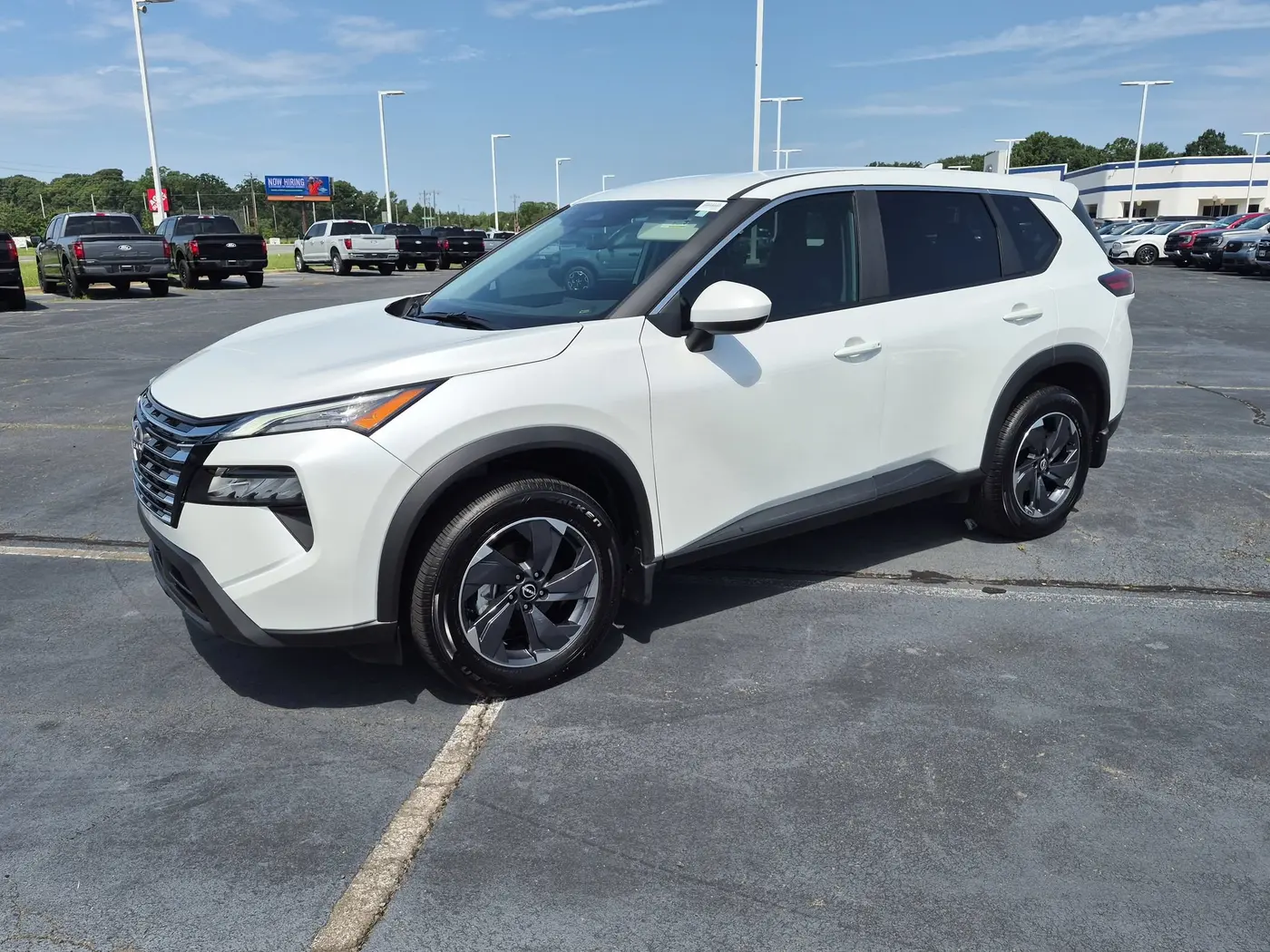 2026 Nissan Rogue - $25,600