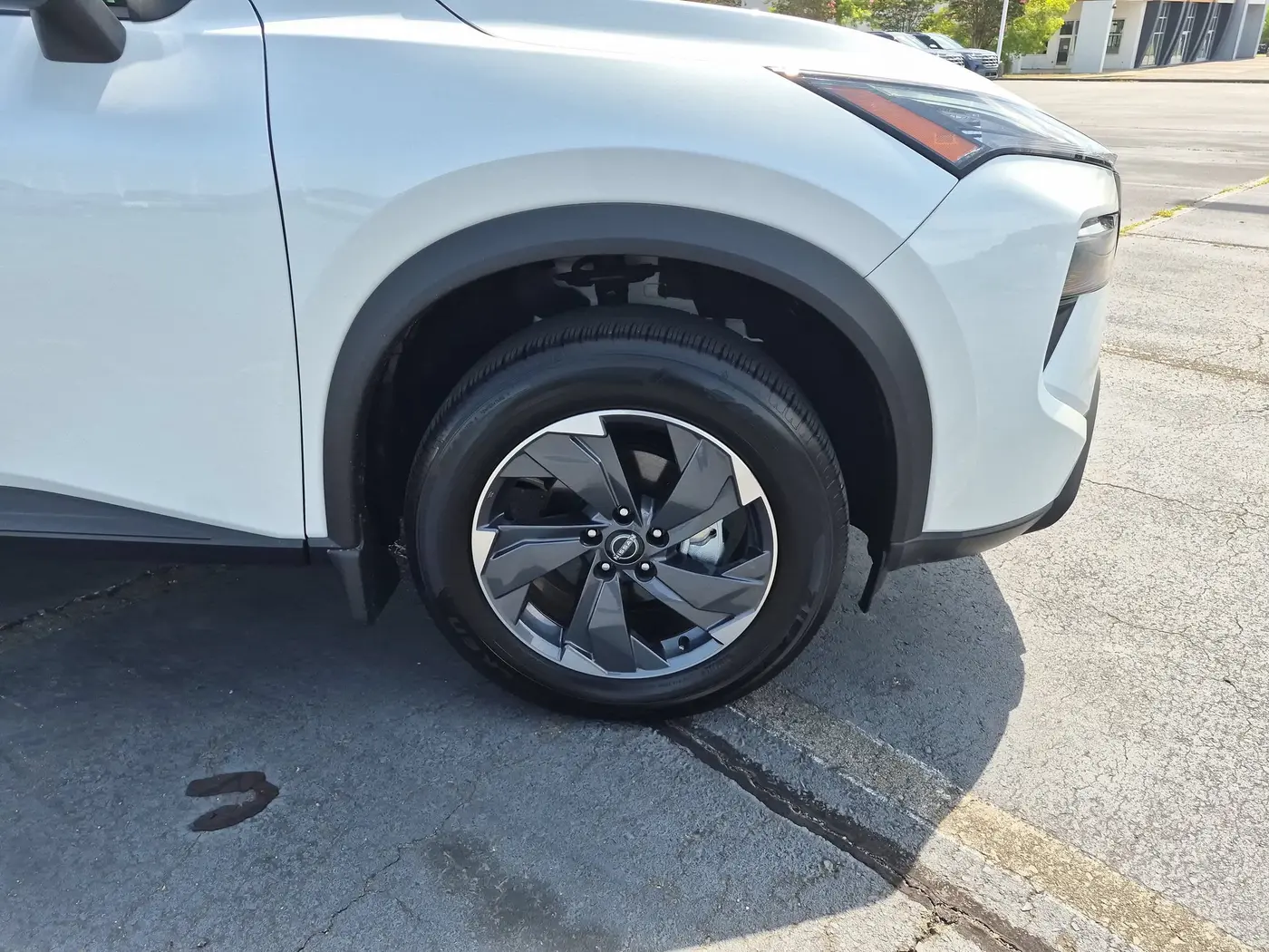 2026 Nissan Rogue - $25,600