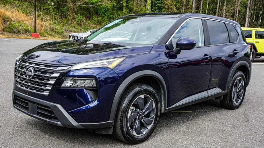 2025 Nissan Rogue SV