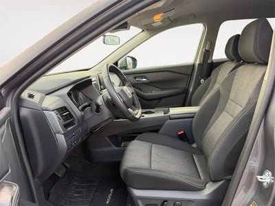 2025 Nissan Rogue SV 4DR Crossover
