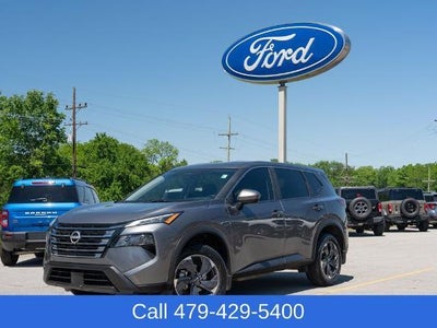 2025 Nissan Rogue SV 4DR Crossover