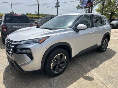 2024 Nissan Rogue SV 4DR Crossover