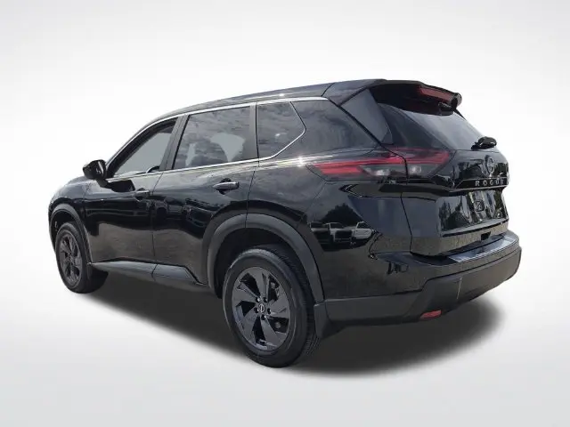 2026 Nissan Rogue - $26,323