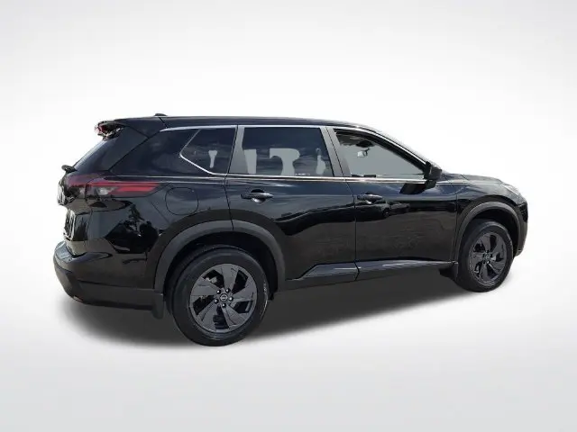 2026 Nissan Rogue - $26,323