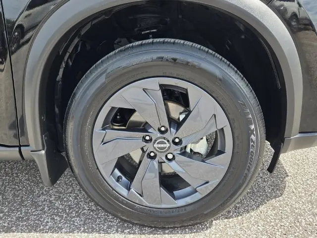 2026 Nissan Rogue - $26,323