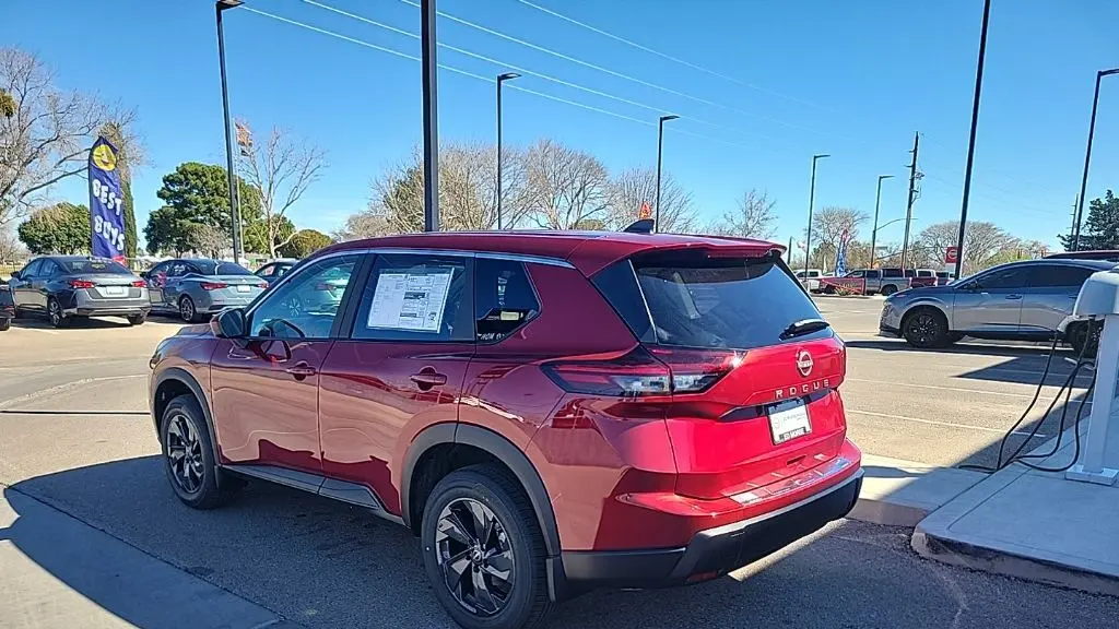 2026 Nissan Rogue SV