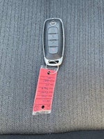 2023 Rogue Thumbnail 33