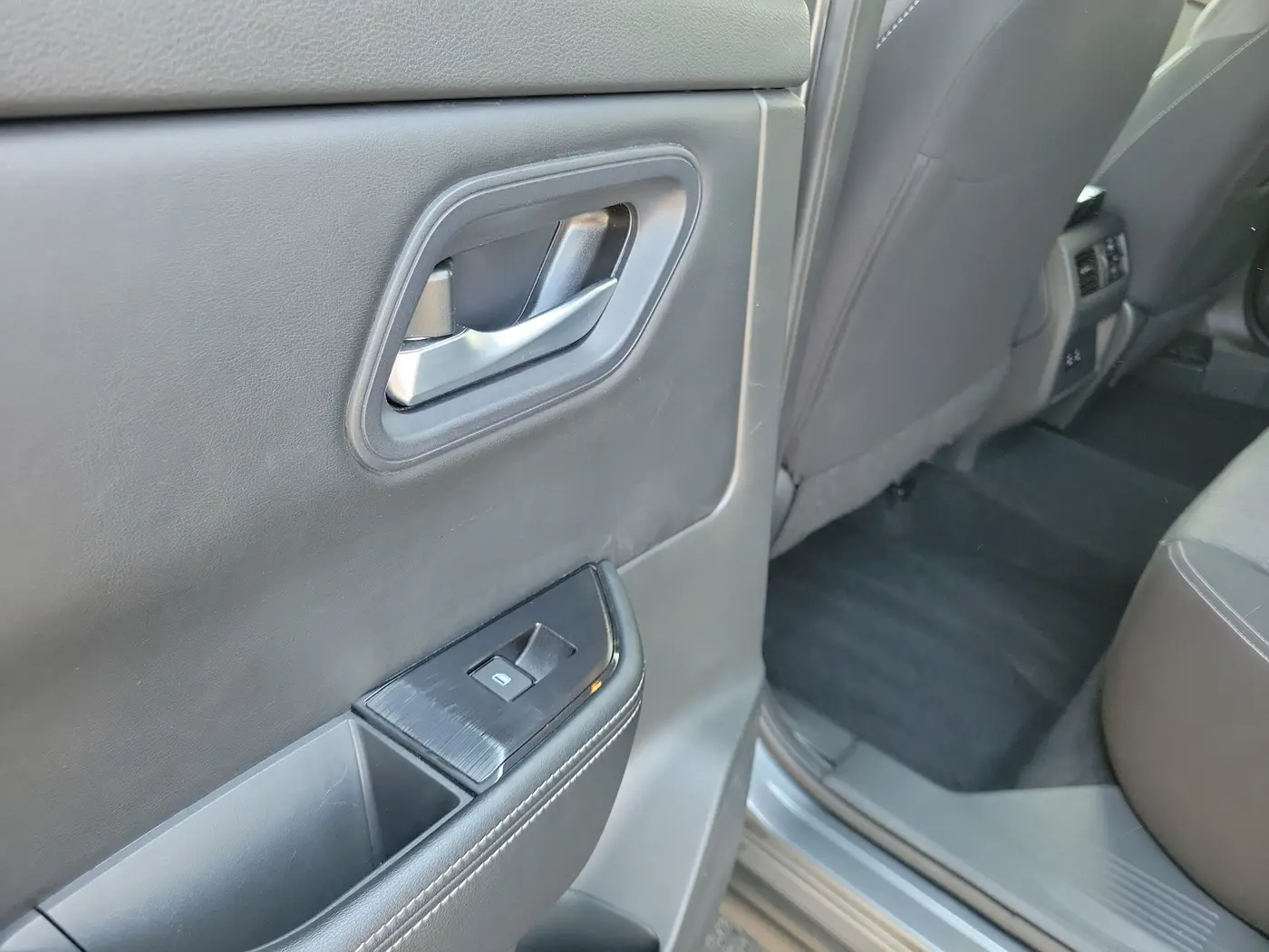 2024 Nissan Rogue - $21,594