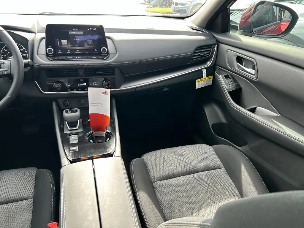 2026 Nissan Rogue - $28,139