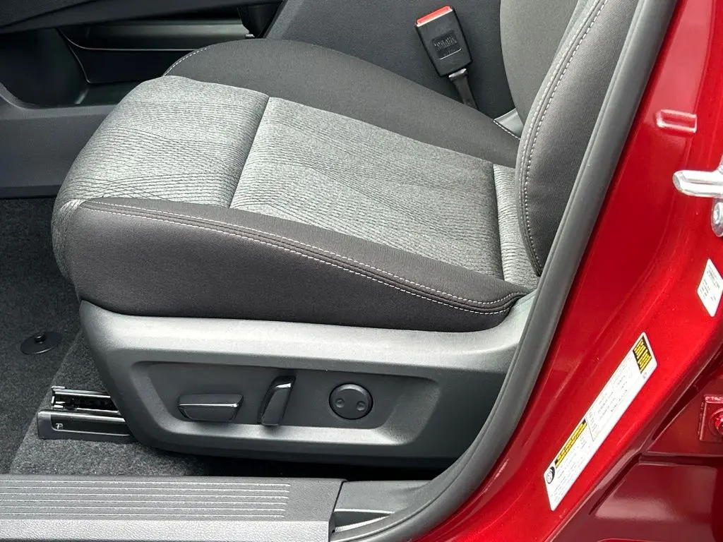 2026 Nissan Rogue - $28,139