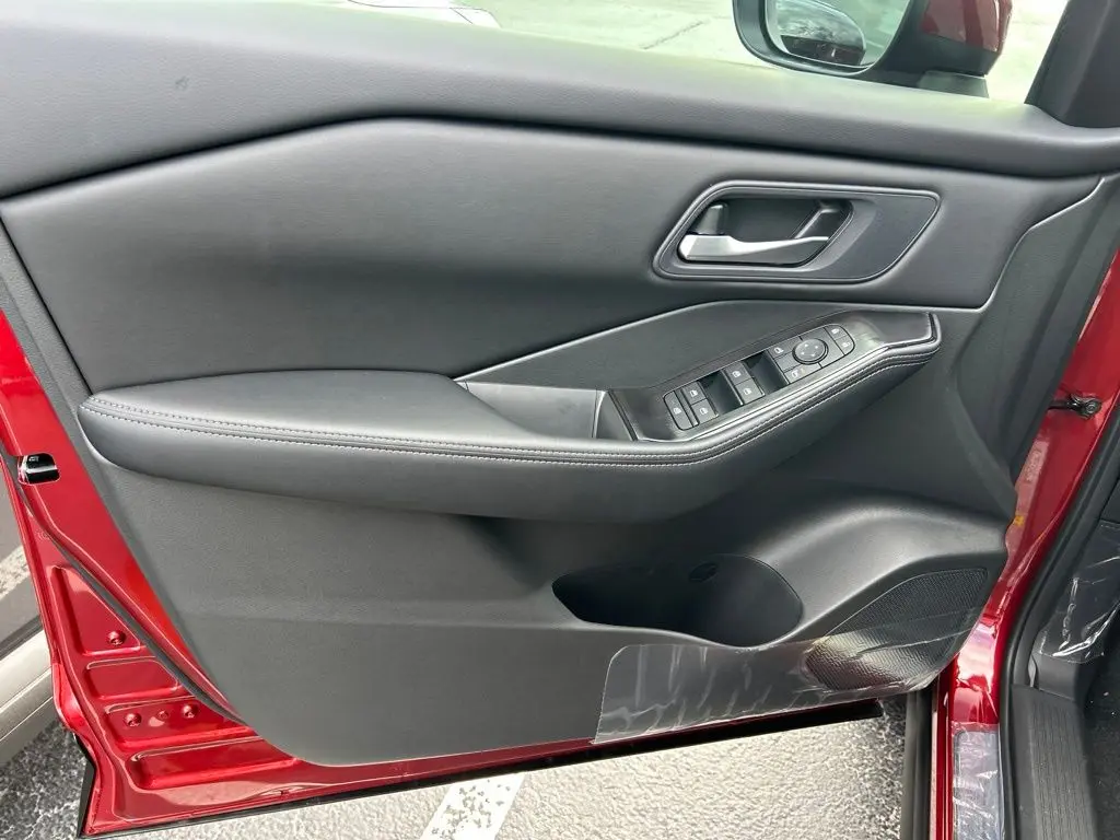 2026 Nissan Rogue - $28,139