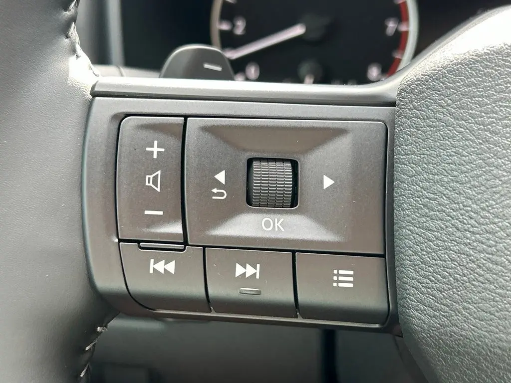 2026 Nissan Rogue - $28,139