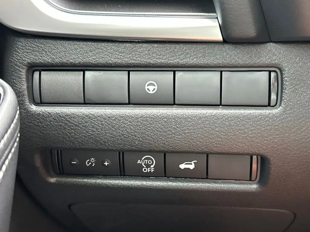 2026 Nissan Rogue - $28,139