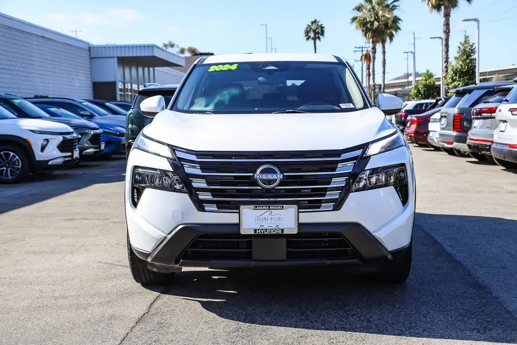 2024 Nissan Rogue - $16,995