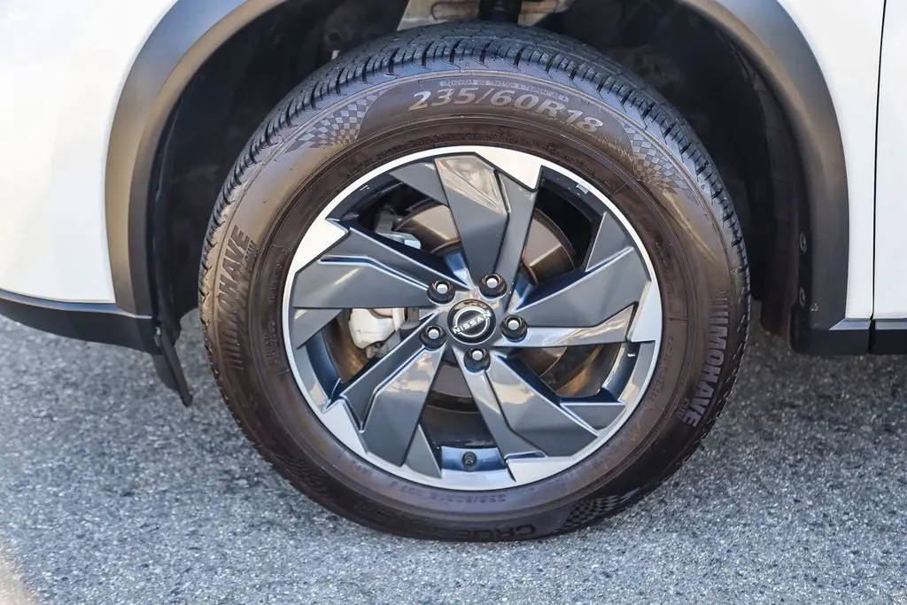 2024 Nissan Rogue - $16,995