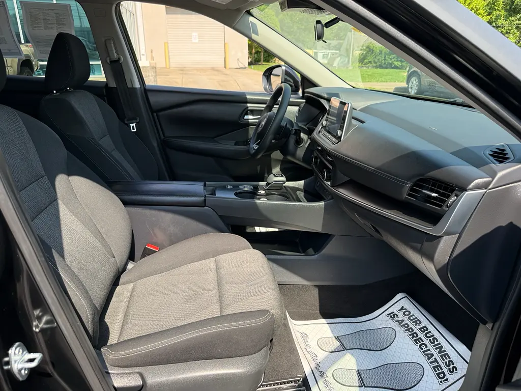 2024 Nissan Rogue - $19,998