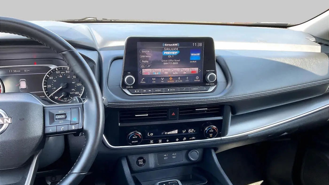 2025 Nissan Rogue SV