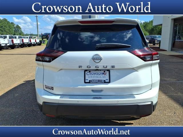 2025 Nissan Rogue - $25,990