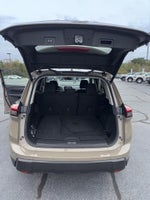 2024 Rogue Thumbnail 17