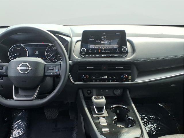 2026 Nissan Rogue - $24,280