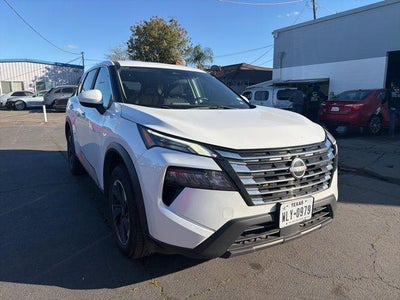 2024 Nissan Rogue SV 4DR Crossover