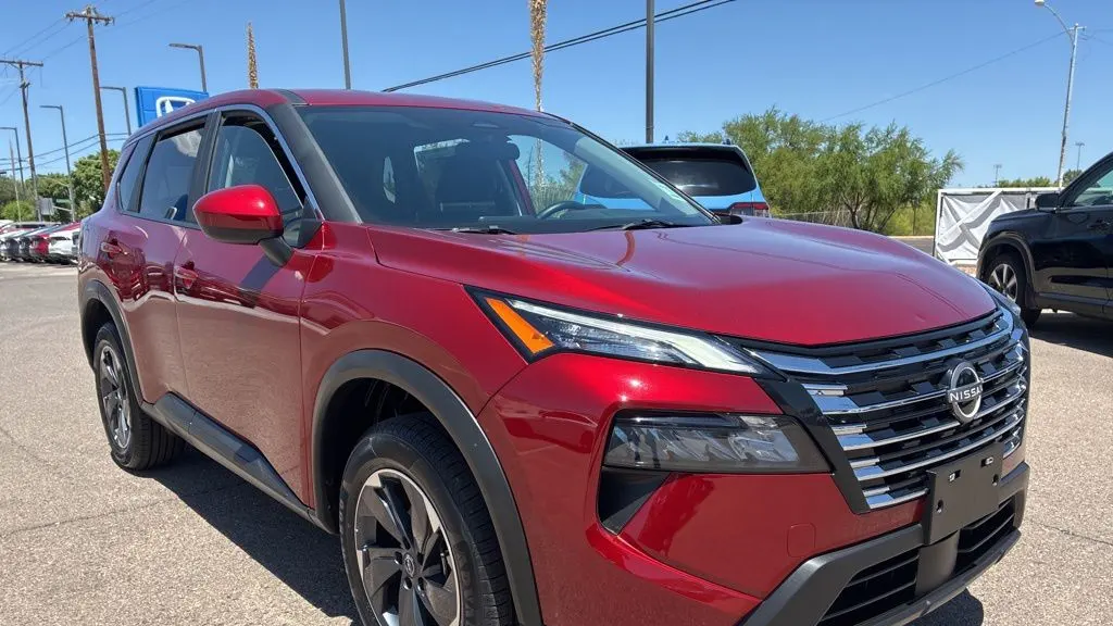 2025 Nissan Rogue SV