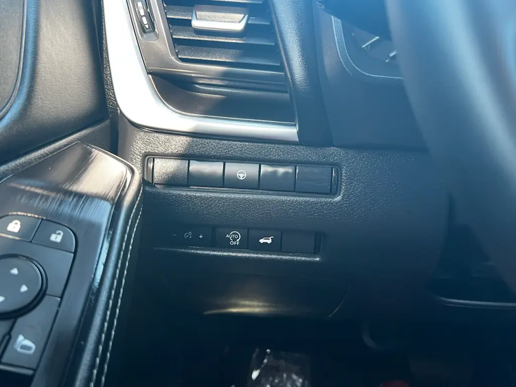 2026 Nissan Rogue - $24,985