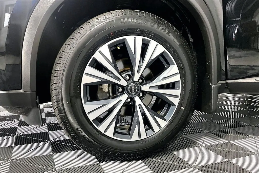 2023 Nissan Rogue - $25,241
